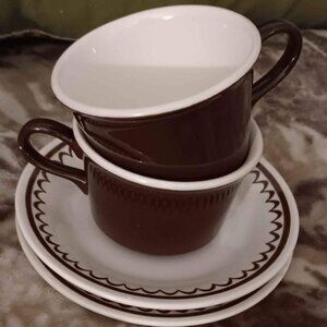 Coffee mugs & matching saucers